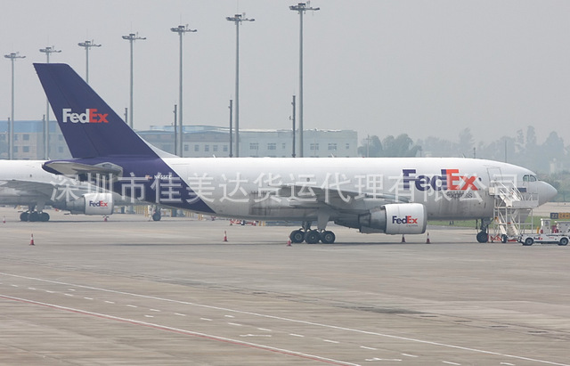 俄羅斯深圳（國際快遞 國際空運(yùn) 國際貨運(yùn)）DHL,FEDEX,UPS,TNT 一級(jí)代理 超低價(jià)可月結(jié)1